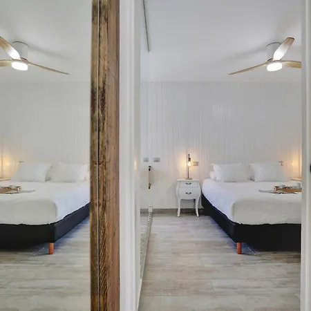 Villa Granados 27 Beachfront