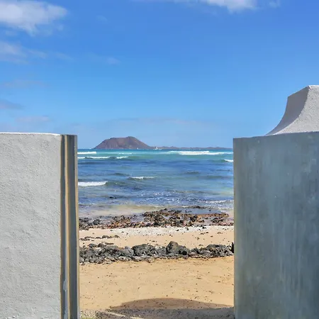 Granados 27 Beachfront Villa Corralejo