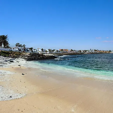 فيلة Granados 27 Beachfront *