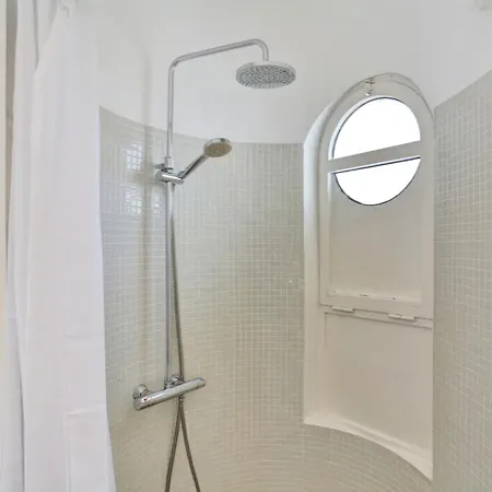 Granados 27 Beachfront فيلة