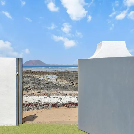 Villa Granados 27 Beachfront Corralejo