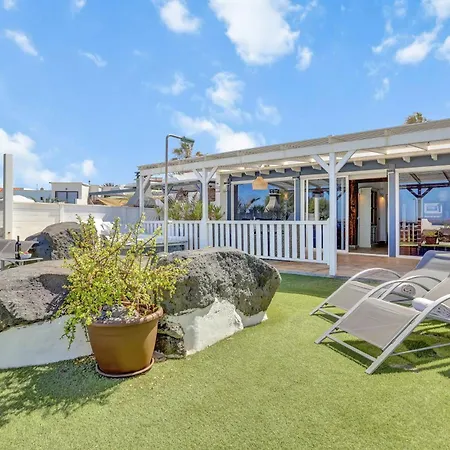 Granados 27 Beachfront